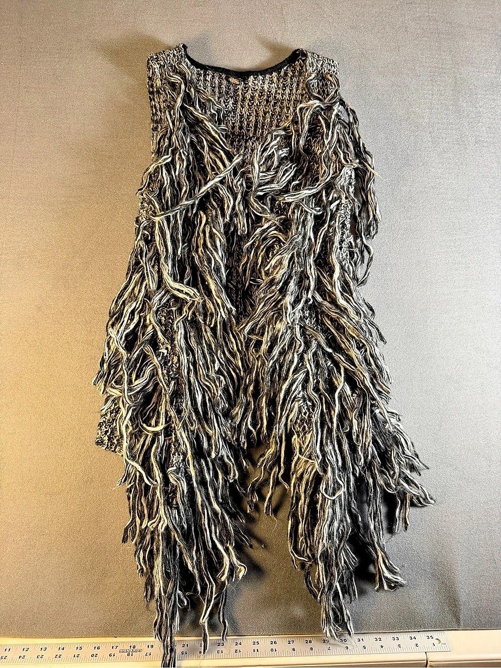 rue21 Fringe Knit Sweater Vest in Black & Gray Size Small